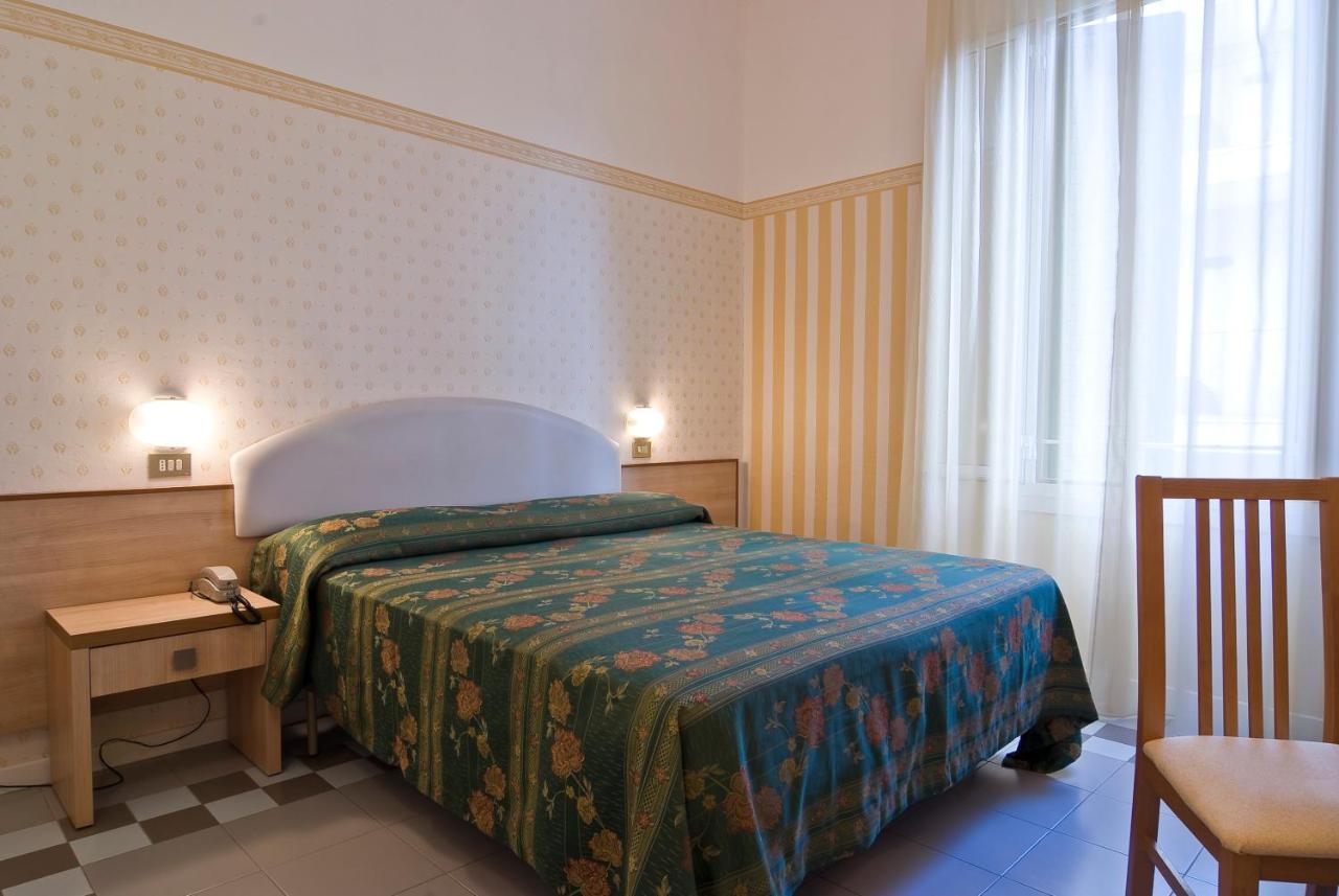 Hotel Loris - Valentini Family Village Bellaria-Igea Marina Eksteriør bilde